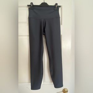 Alo Airlift leggings like new